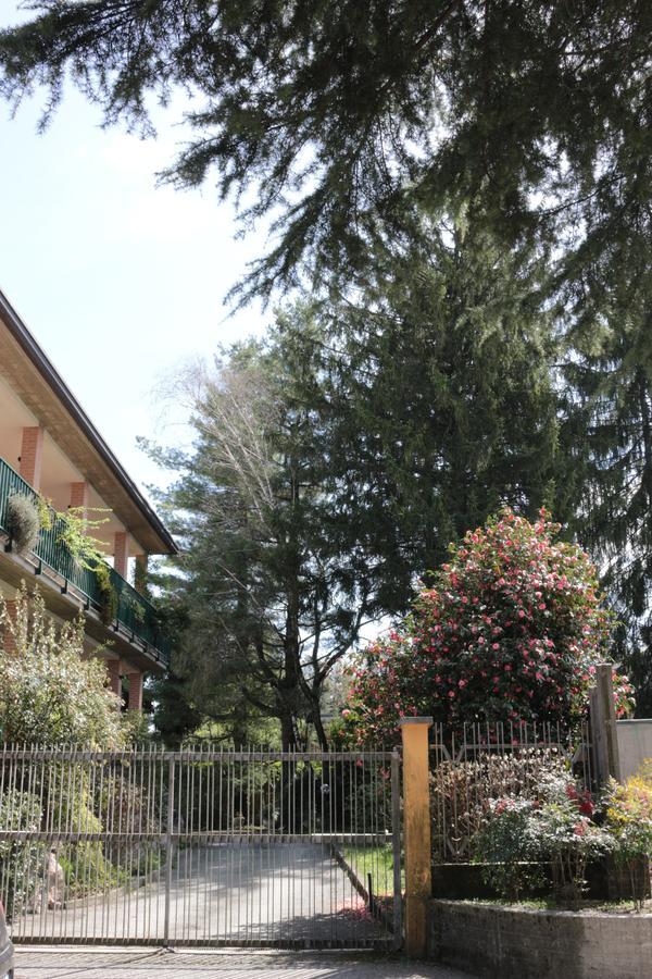 Paradeisos Residence Sas Somma Lombardo Zewnętrze zdjęcie