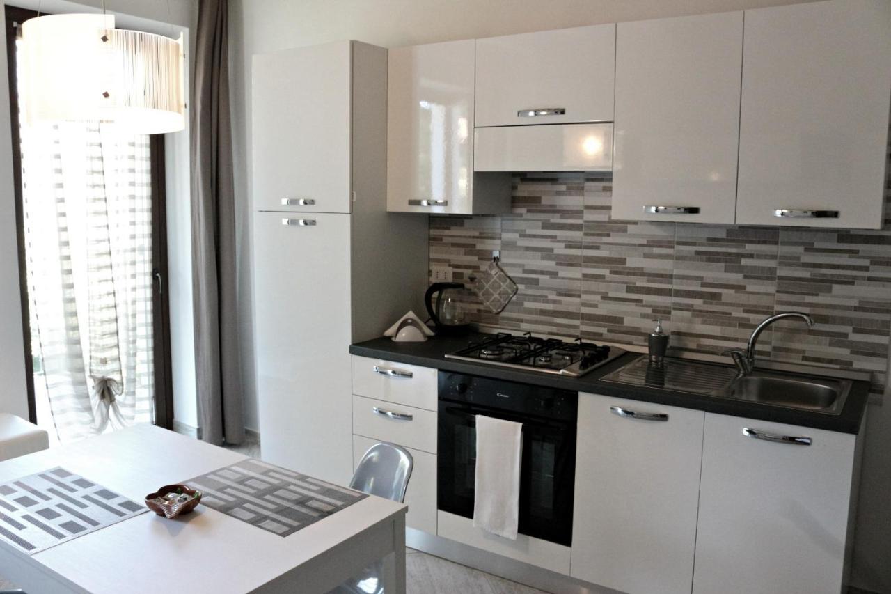 Paradeisos Residence Sas Somma Lombardo Zewnętrze zdjęcie